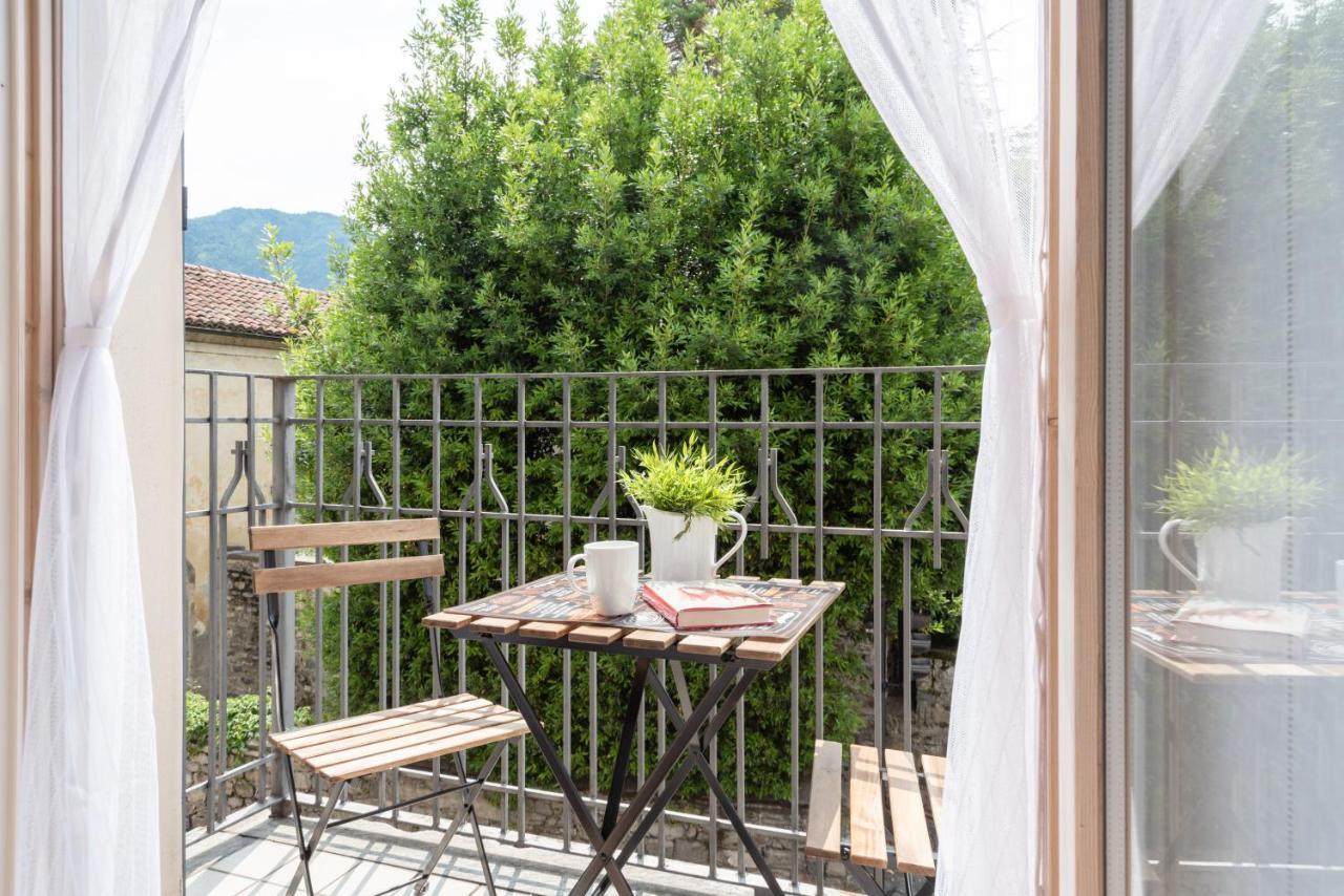 Lake Como Studio With Balcony And Private Parking Ossuccio Buitenkant foto